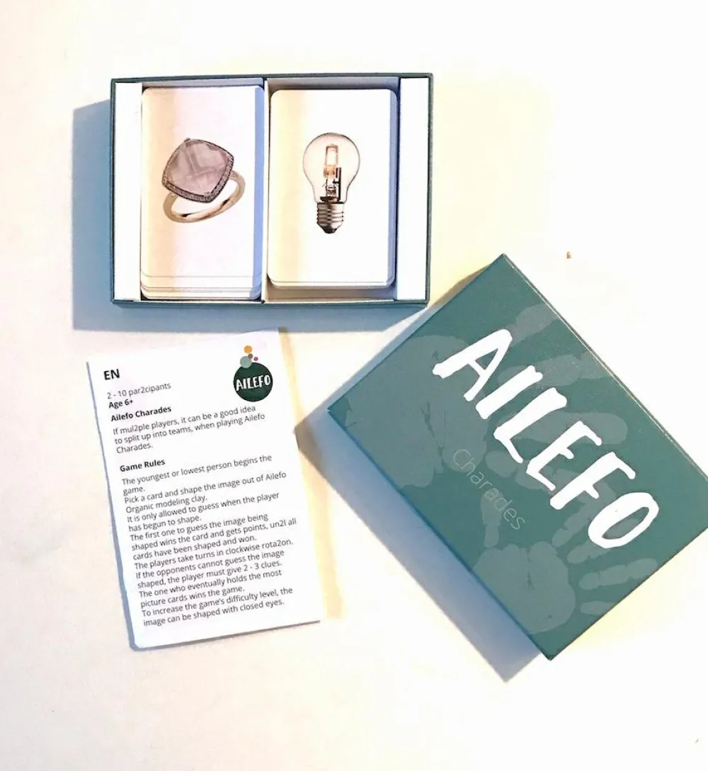 Spil<Ailefo Charades - Familiespil