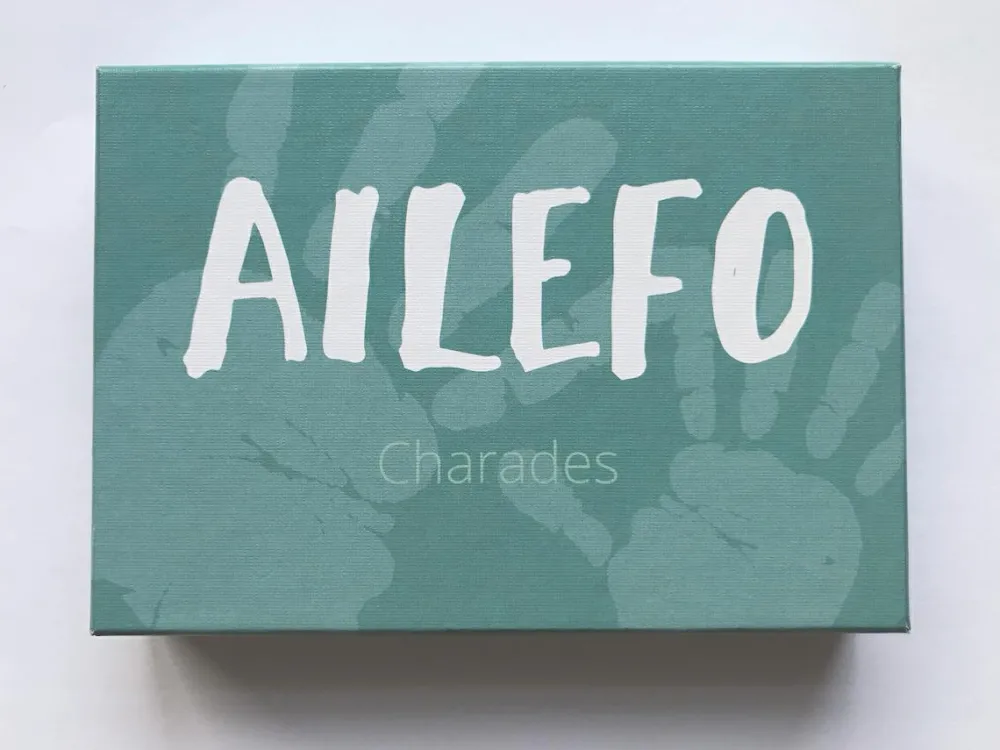 Spil<Ailefo Charades - Familiespil