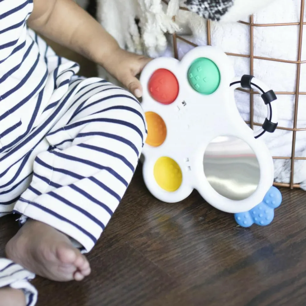 Bidelegetøj|Babylegetøj<Baby Einstein - Rangle m. aktiviteter