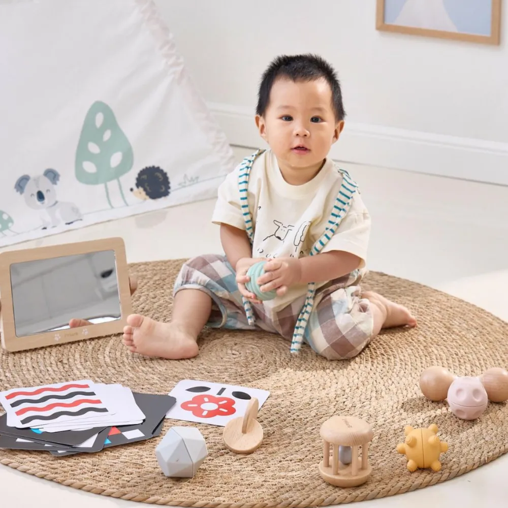Babylegetøj< Grow-with-Me | 0-6 måneder