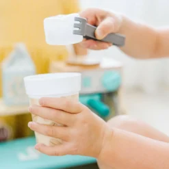 Legekøkken & Legemad<Melissa & Doug Kaffebar i træ, 35 dele