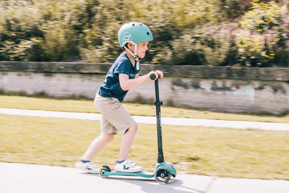Løbehjul<Scoot & Ride Løbehjul - Highwaykick 3 m. LED, Forest