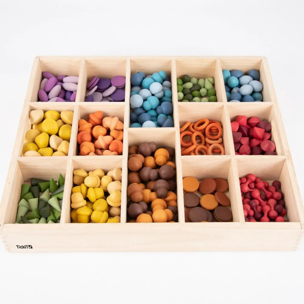 Trælegetøj|Montessori<tickit® Sorteringsbakke af træ, 14 rum