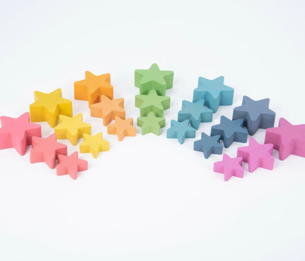 Trælegetøj|Montessori<tickit® Stjerner af træ - Regnbue, 21 stk