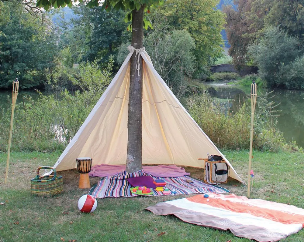 Udeleg|Insekt & Naturleg< Tipi til montering på træ
